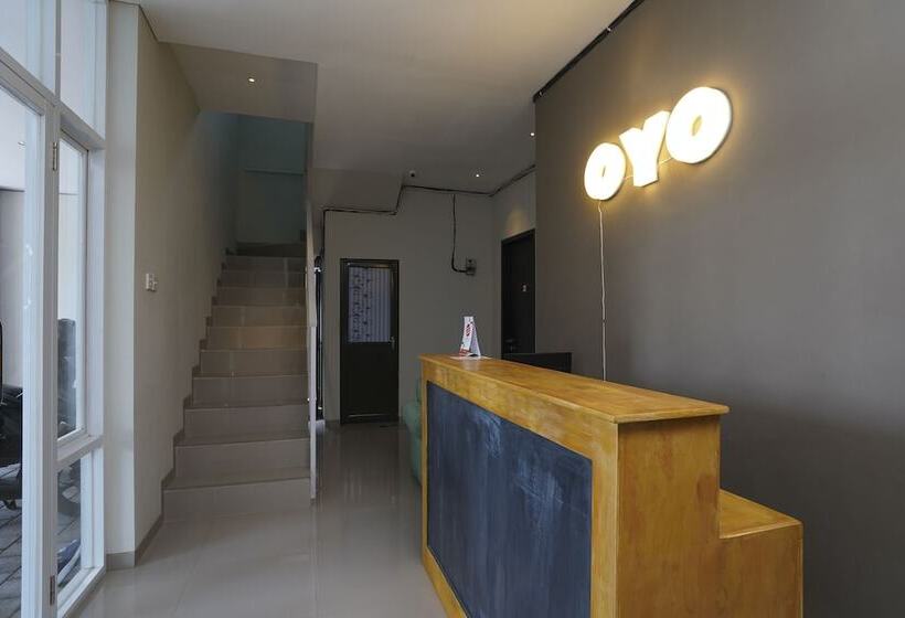בית מלון כפרי Tb's Homestay By Oyo Rooms
