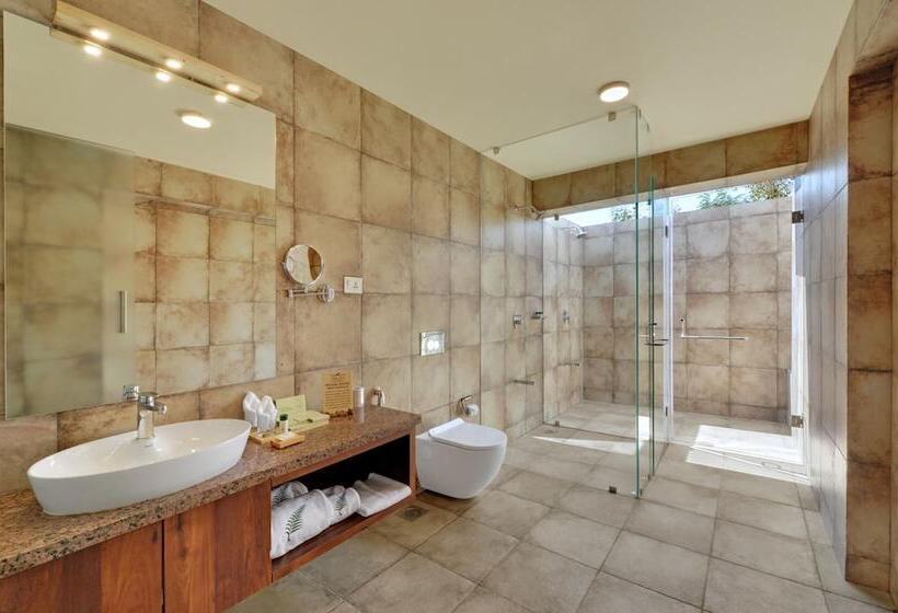 酒店 The Fern Sattva Resort Polo Forest