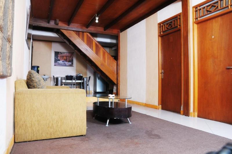 בית מלון כפרי Villa Jatimas Hijau