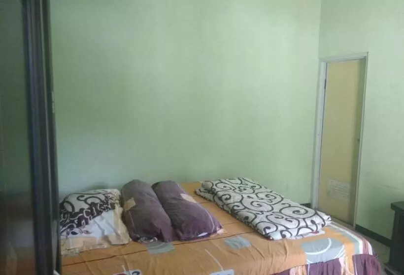 پانسیون Cipaniis Asri