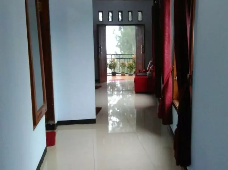 Pension Jazzi Homestay