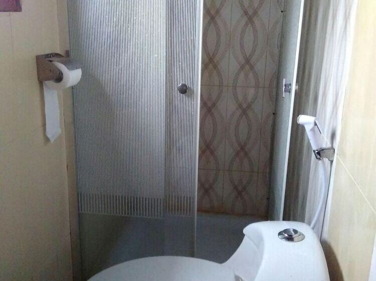 פנסיון Jazzi Homestay