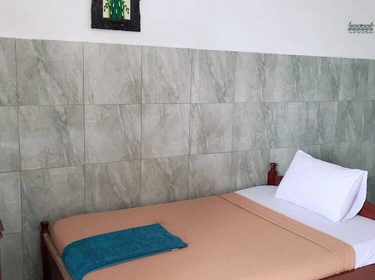 ペンション Lilacita Beach Lovina