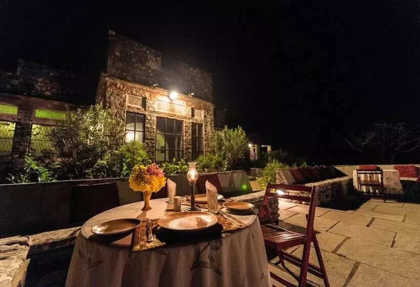 Lomakeskus Ghanerao Jungle Lodge