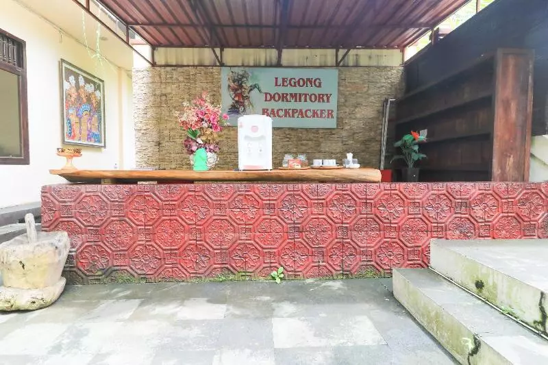 Retkeilymaja Legong Dormitory