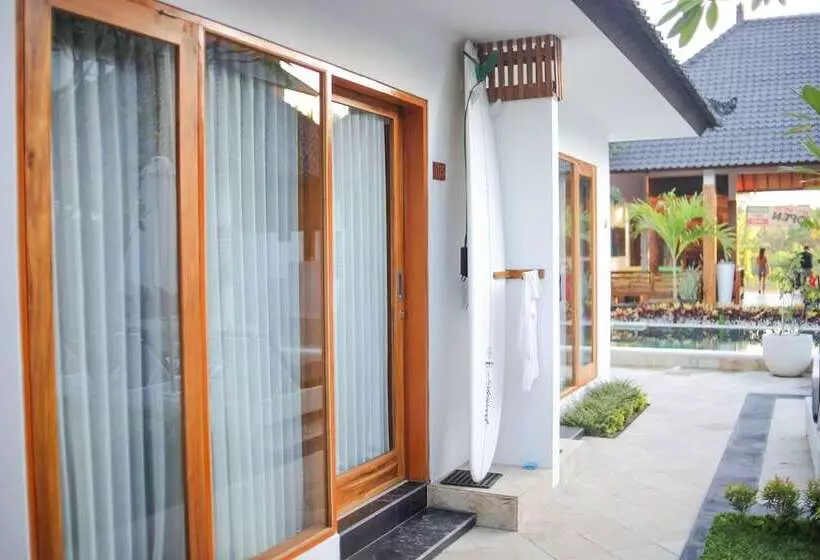 ベッドアンドブレックファースト Villa Casablanca Surf Keramas