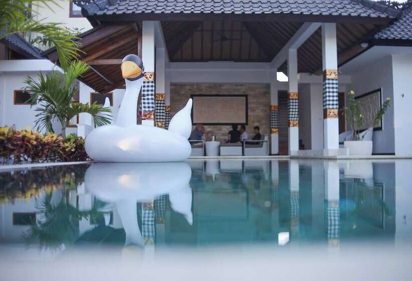 住宿加早餐  Villa Casablanca Surf Keramas