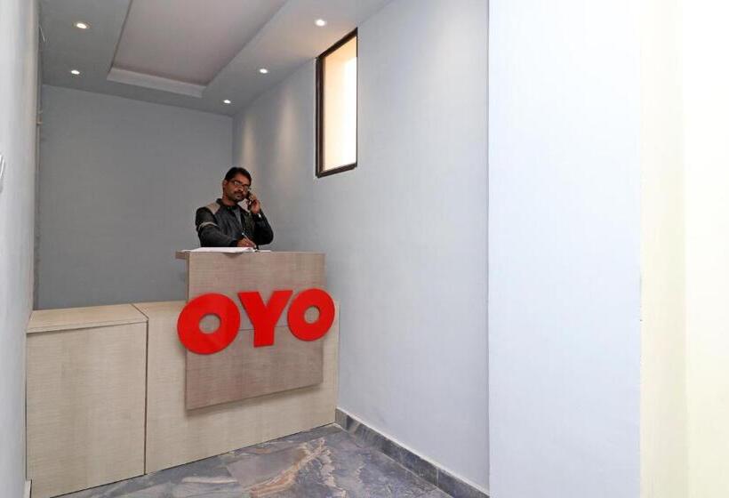 Capital O 22194 Hotel Triveni Sangam