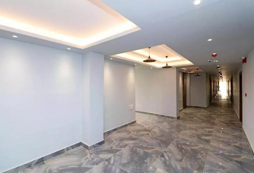 Capital O 22194 Hotel Triveni Sangam