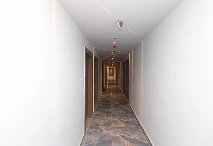 Capital O 22194 Hotel Triveni Sangam