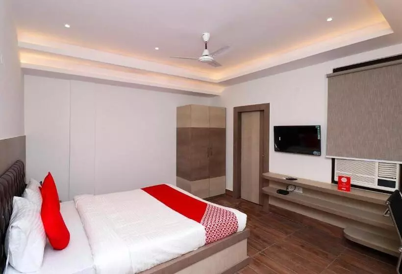 Capital O 22194 Hotel Triveni Sangam