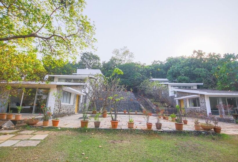 Hotel Beyond Stay Mahua Bagh Murud