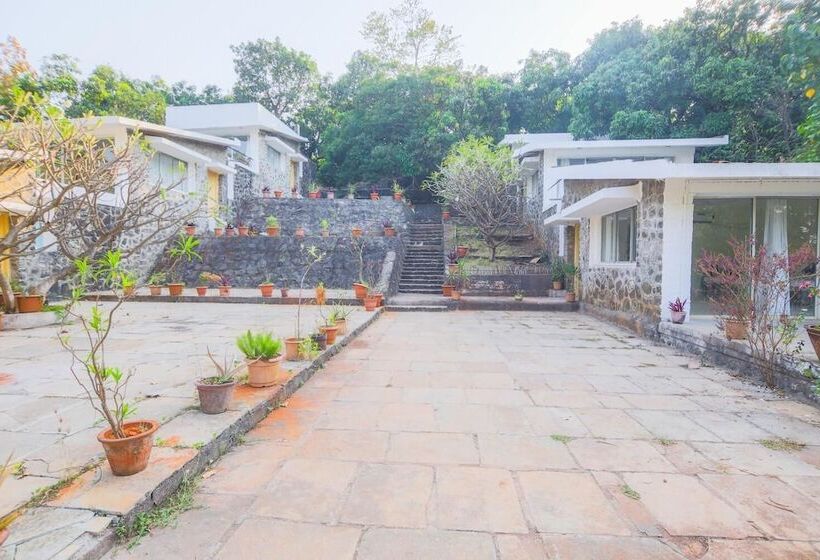 Hotel Beyond Stay Mahua Bagh Murud