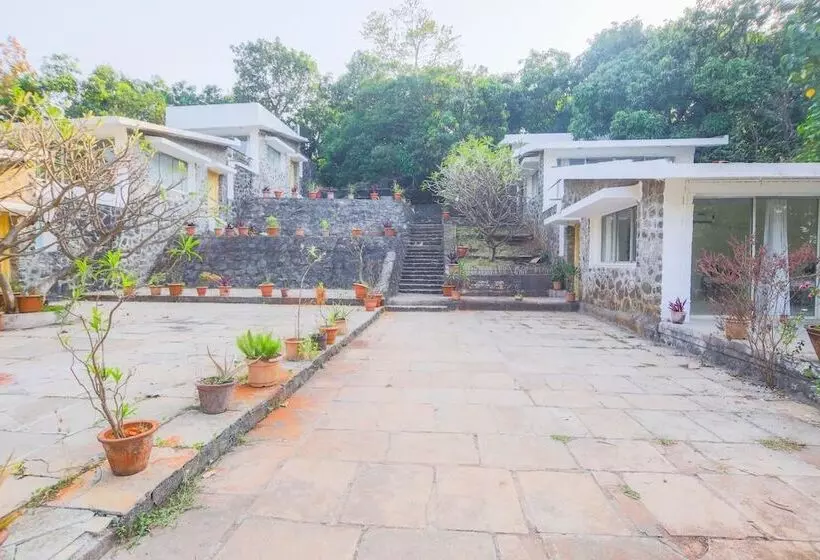 Hotelli Beyond Stay Mahua Bagh Murud