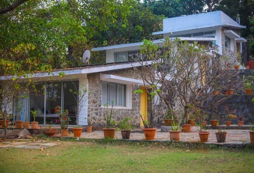 Hotel Beyond Stay Mahua Bagh Murud