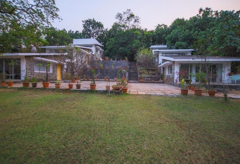 Hotel Beyond Stay Mahua Bagh Murud