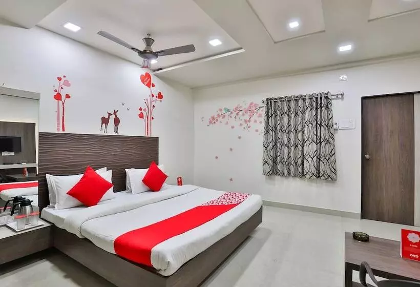 Hotel Daksh