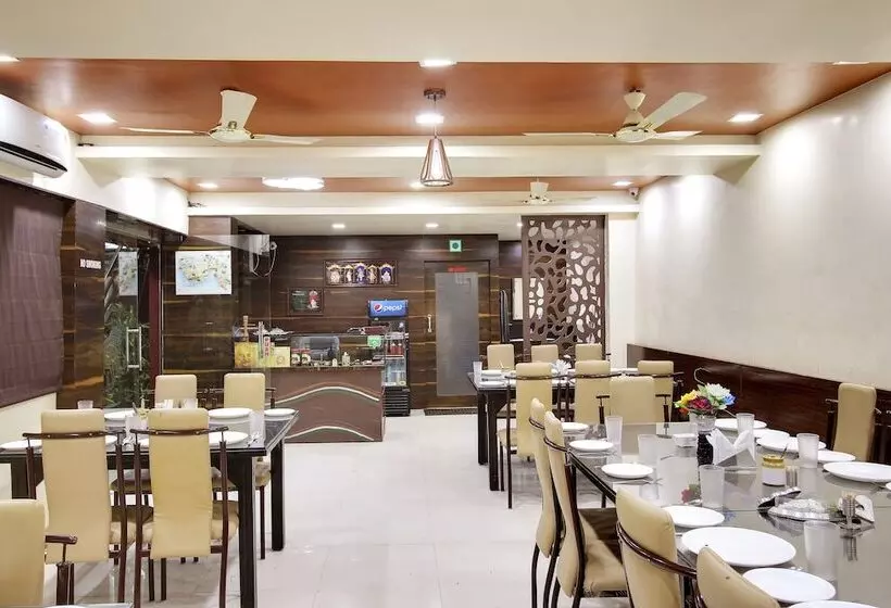 Hotel Daksh