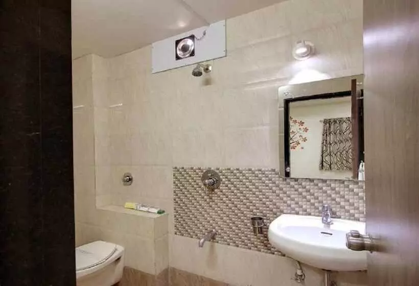 Hotel Daksh