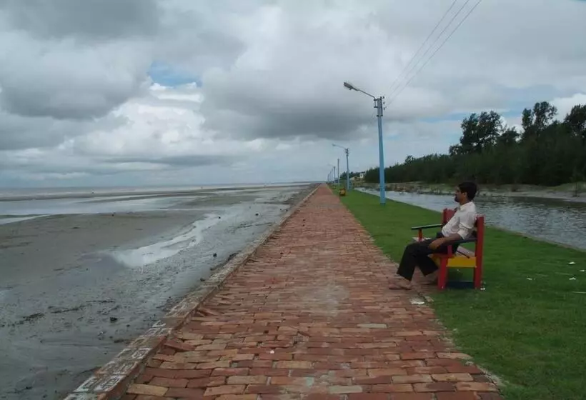 ホテル Dolphin   Bhakkhali