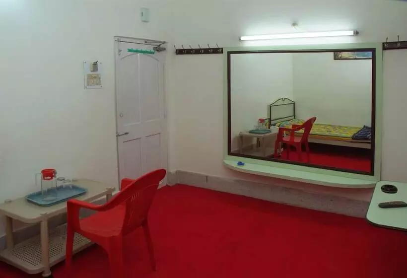 ホテル Dolphin   Bhakkhali