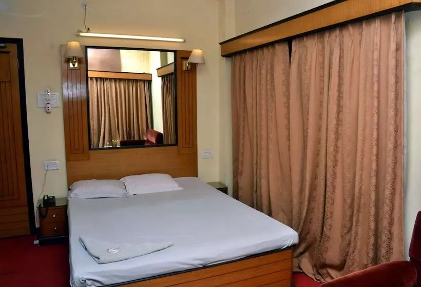 ホテル Dolphin   Bhakkhali