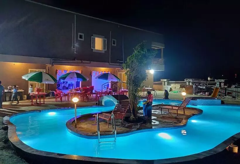 ホテル Greenwood Countryside Resort