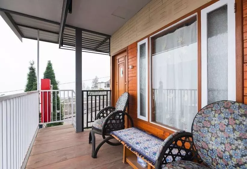 Hotelli Herman Homestay By Oyo Rooms