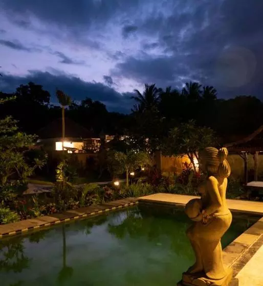 Hotelli Kubu Kangin Resort