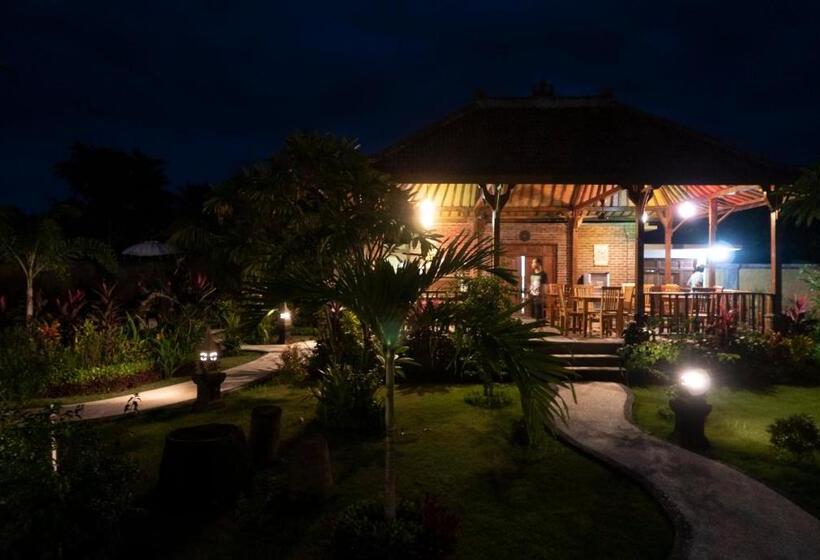 فندق Kubu Kangin Resort