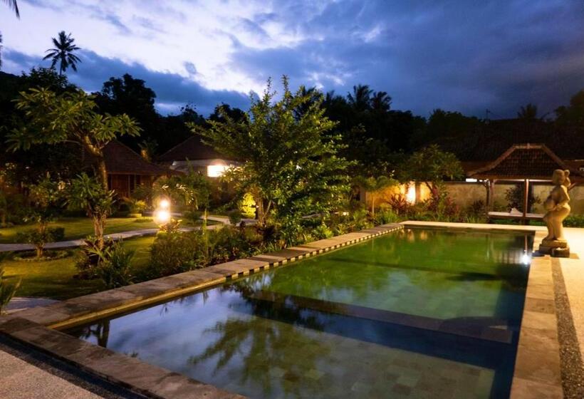 فندق Kubu Kangin Resort