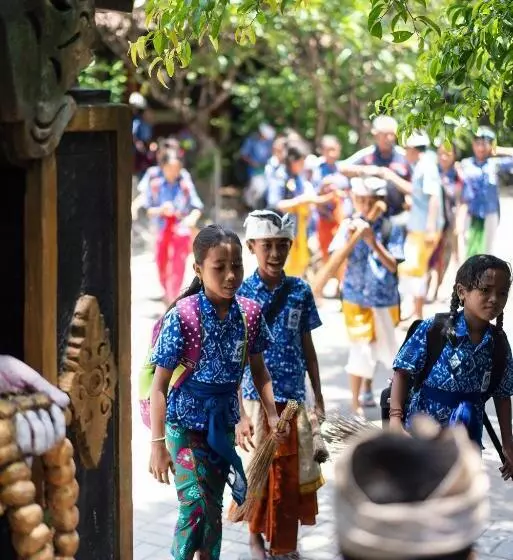 Hotelli Kubu Kangin Resort