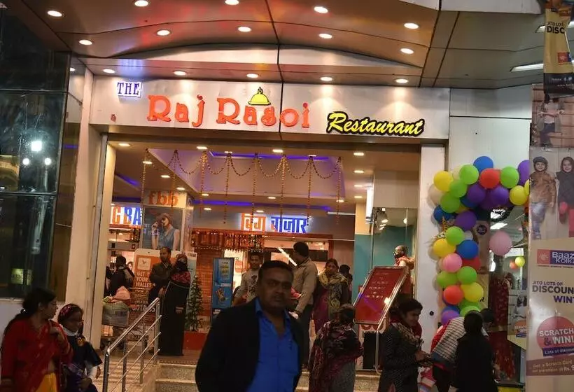 ホテル Mamta International