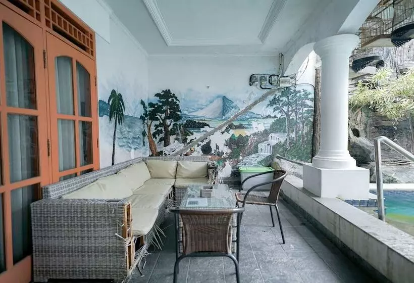 Hotelli Reddoorz Syariah Near Exit Toll Puncak