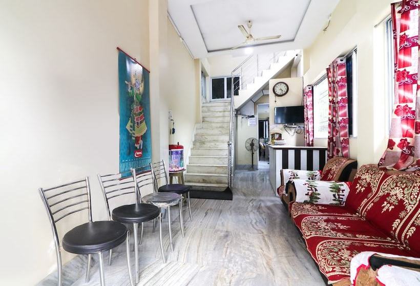 Отель The City Inn By Oyo Rooms