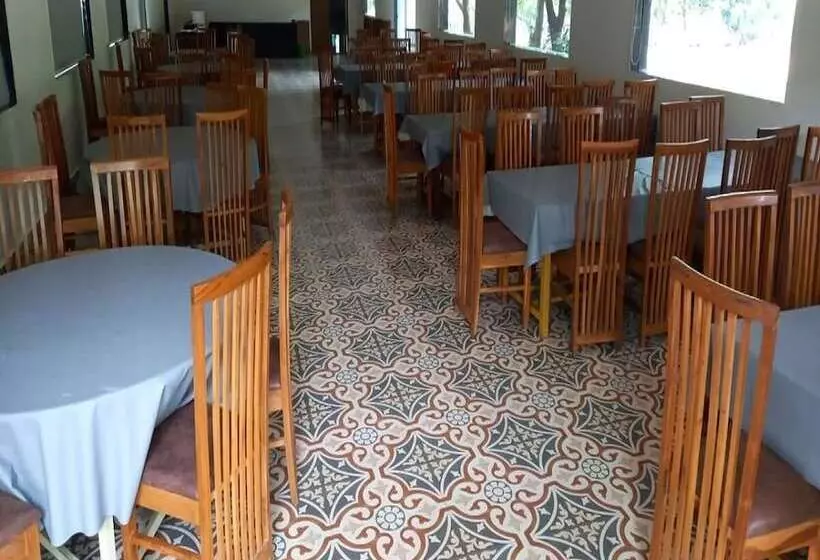 ホテル Van Vihar Farm & Resort