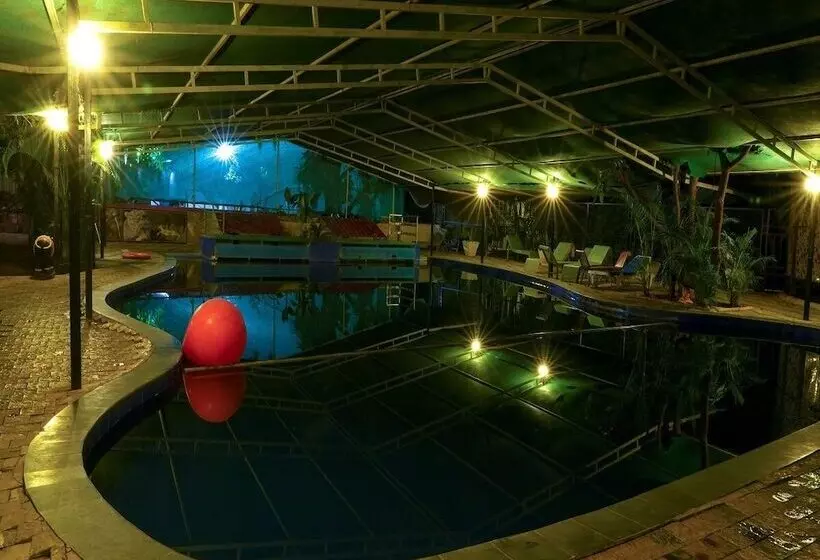 ホテル Van Vihar Farm & Resort
