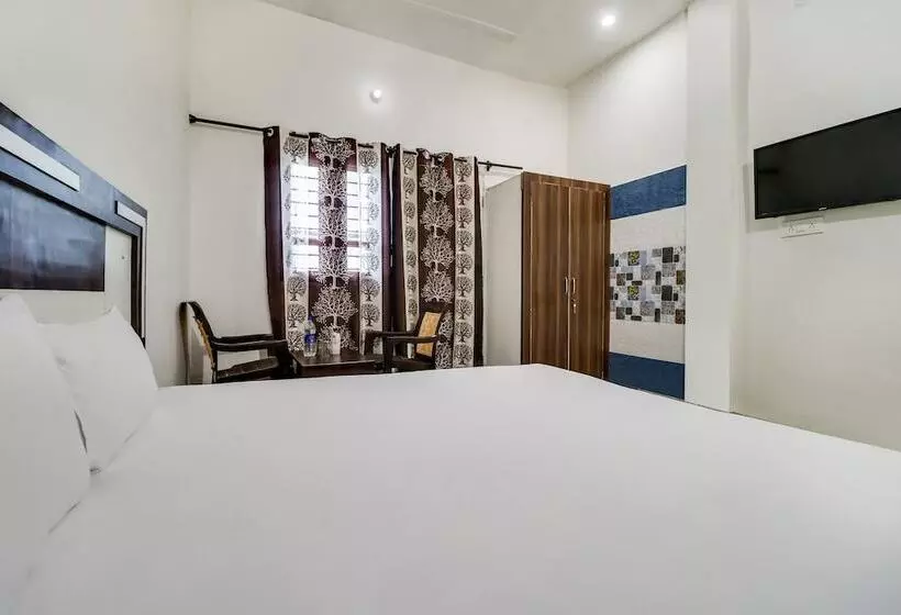 Spot On 48646 Hotel Gvrh