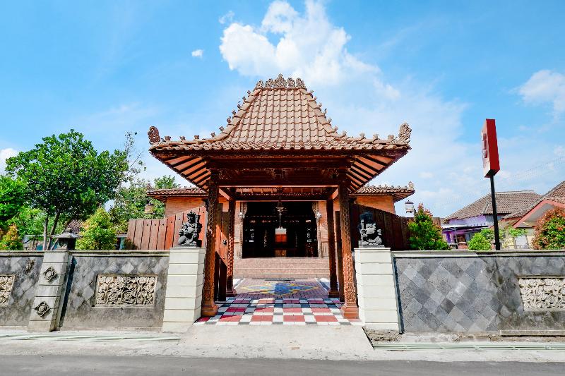 ホテル Oyo 2327 Pagsis Village