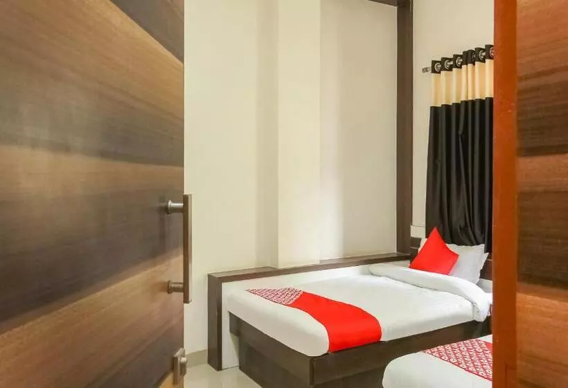 Hotelli Oyo 66342  Unique Inn