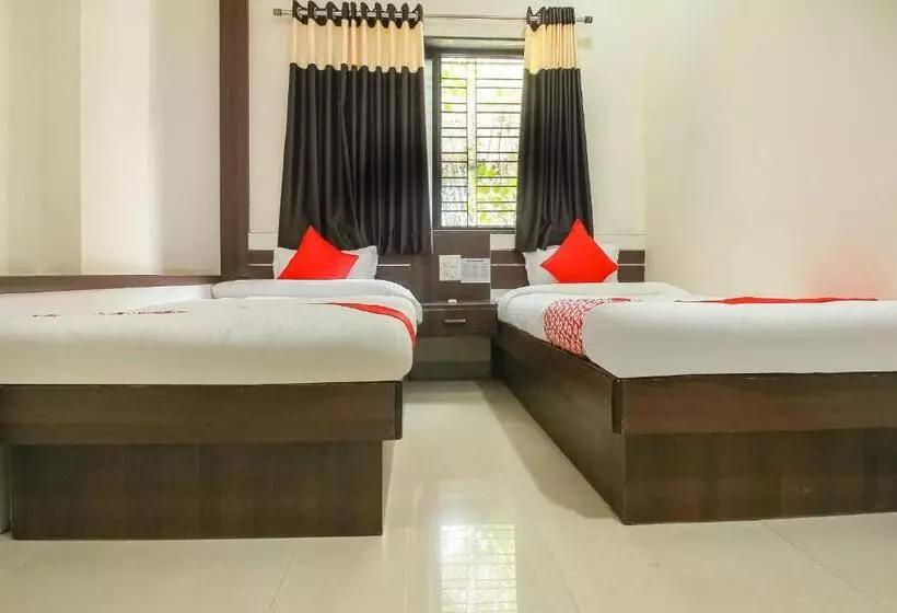 Hotelli Oyo 66342  Unique Inn