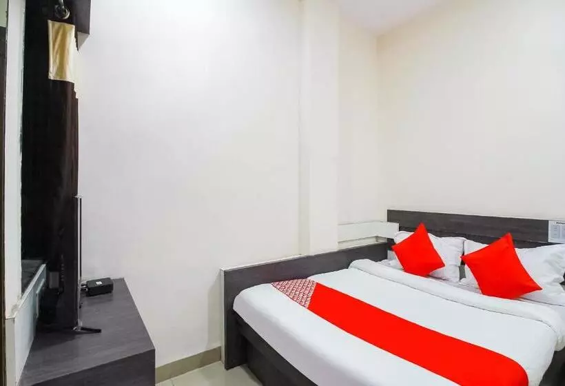 Hotelli Oyo 66342  Unique Inn