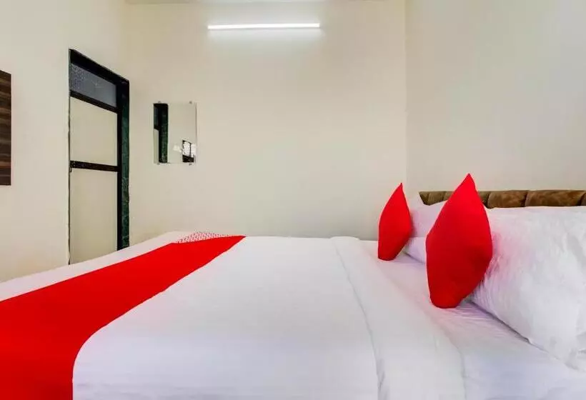 Hotelli Oyo 70104  80 City Center