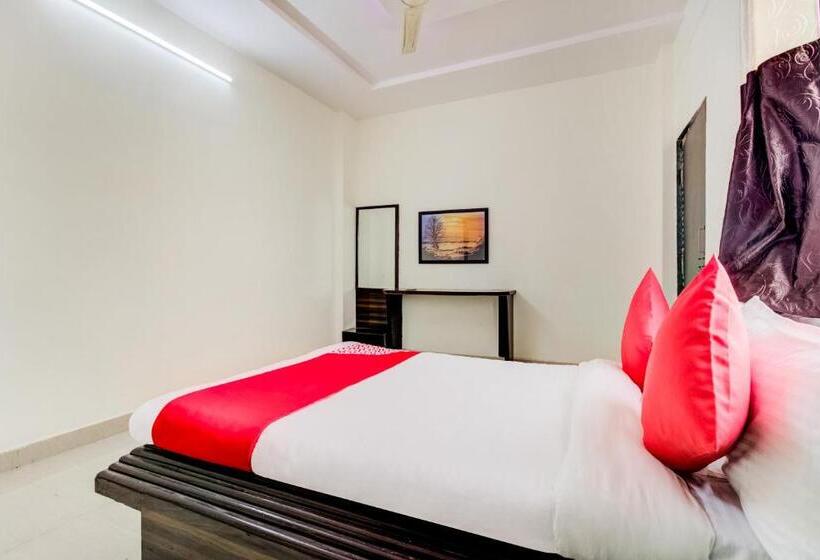 ホテル Oyo 70104  80 City Center