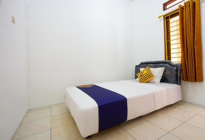 בית מלון כפרי Spot On 2891 999 Guest House