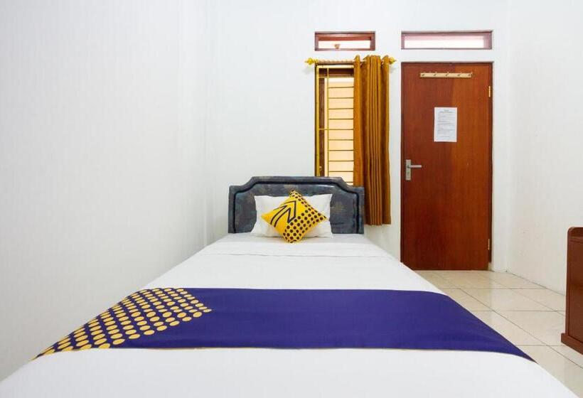 בית מלון כפרי Spot On 2891 999 Guest House