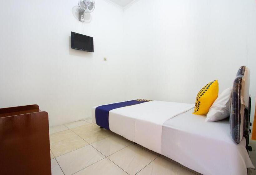 בית מלון כפרי Spot On 2891 999 Guest House