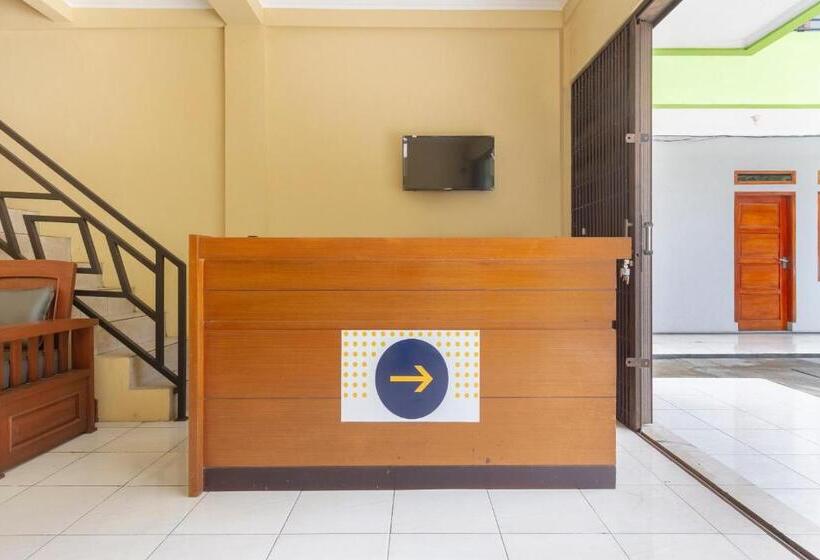 בית מלון כפרי Spot On 2891 999 Guest House