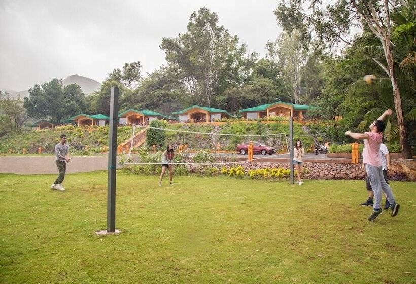 Residency Lake Resort & Spa