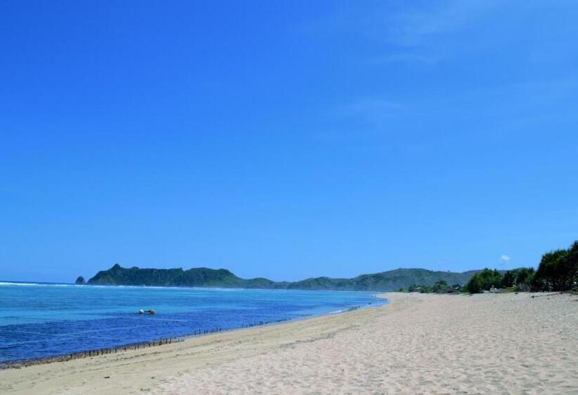 Курорт Alden Beach House